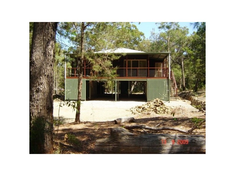 5 Natone Terrace, Macleay Island QLD 4184