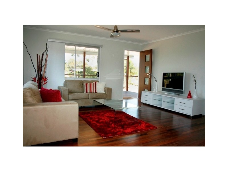 75 Scotts Road, Macleay Island QLD 4184