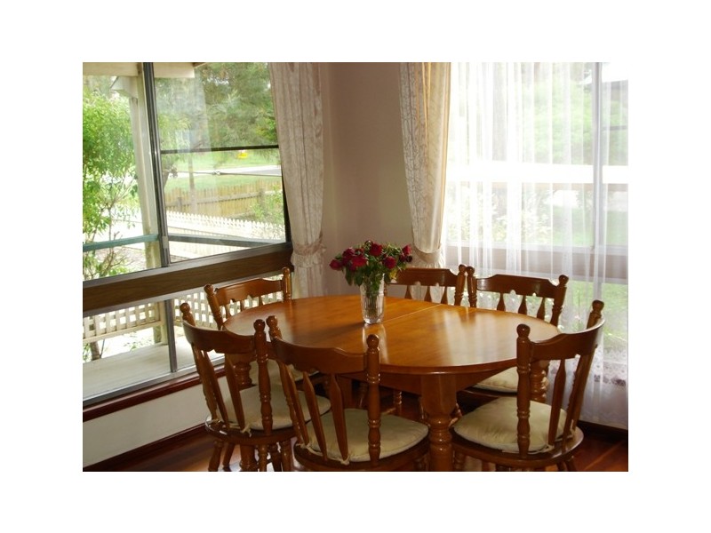 19 Coast Road, Macleay Island QLD 4184