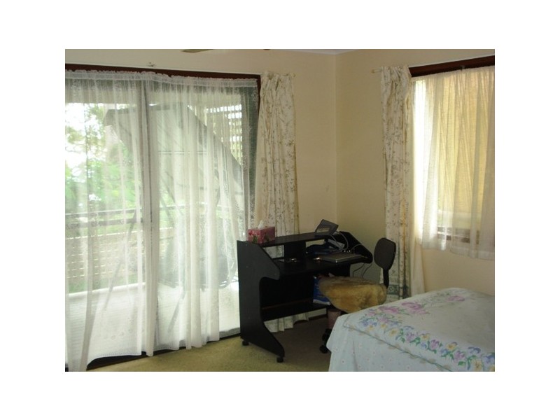 19 Coast Road, Macleay Island QLD 4184