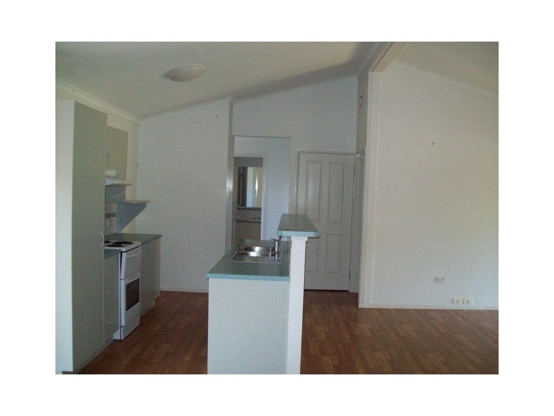 6 LEMONTREE, Macleay Island QLD 4184