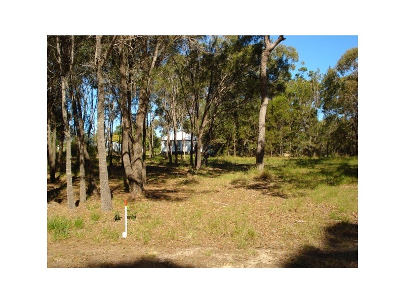 30 Florence Street, Macleay Island QLD 4184