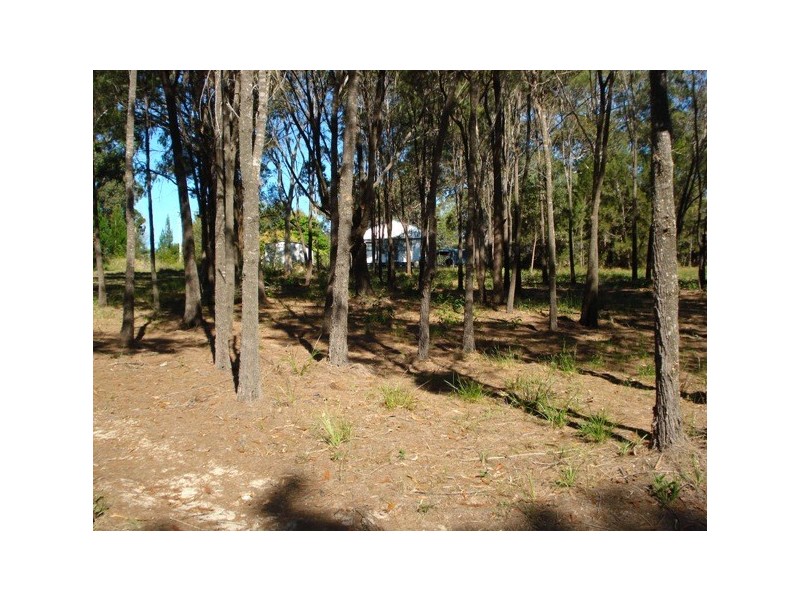 30 Florence Street, Macleay Island QLD 4184