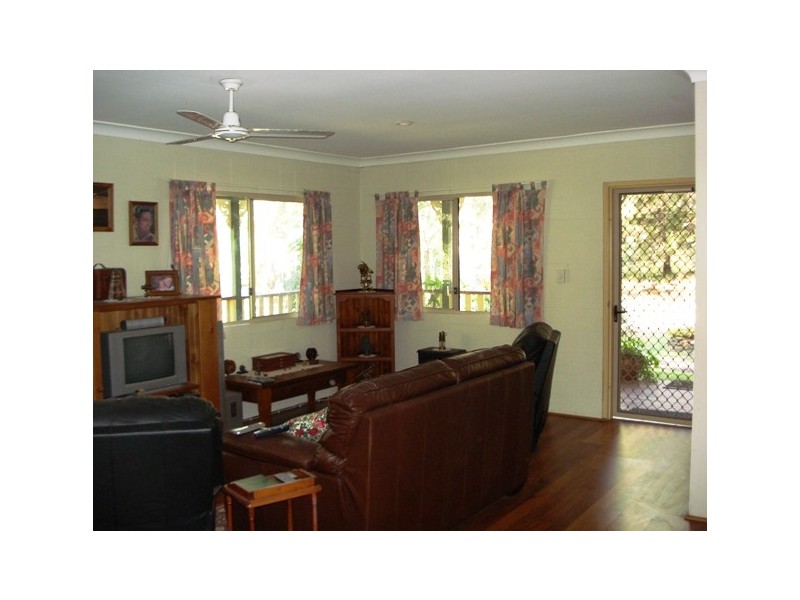 23 Marine Street, Macleay Island QLD 4184