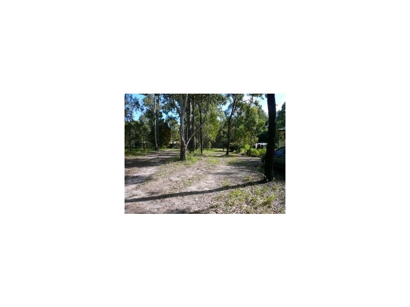 17 Alkira Street, Macleay Island QLD 4184