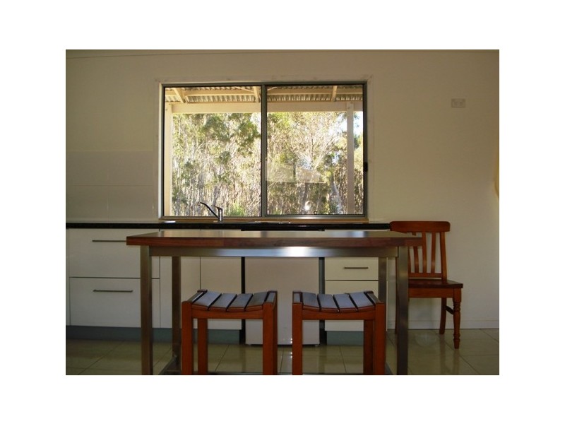 19 Mawson Street, Macleay Island QLD 4184