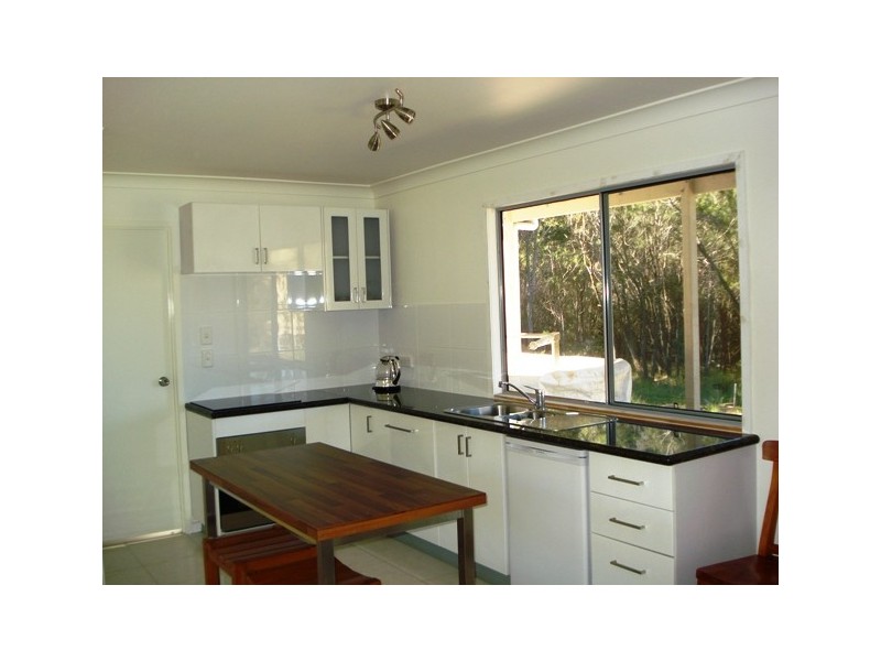 19 Mawson Street, Macleay Island QLD 4184