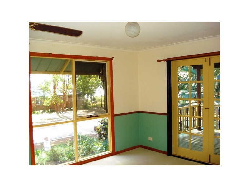 36 Coast Road, Macleay Island QLD 4184