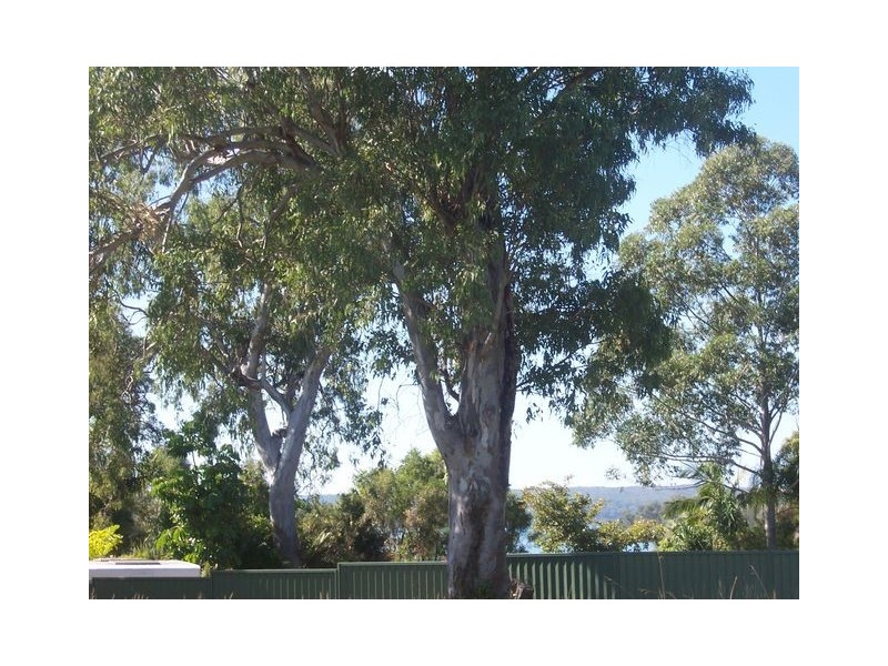 73 Scotts Road, Macleay Island QLD 4184