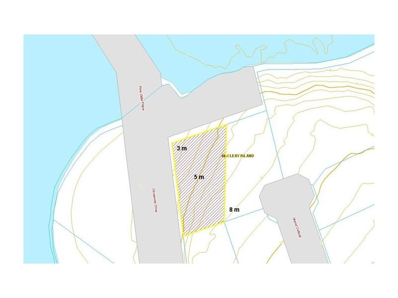 1 Causeway, Macleay Island QLD 4184