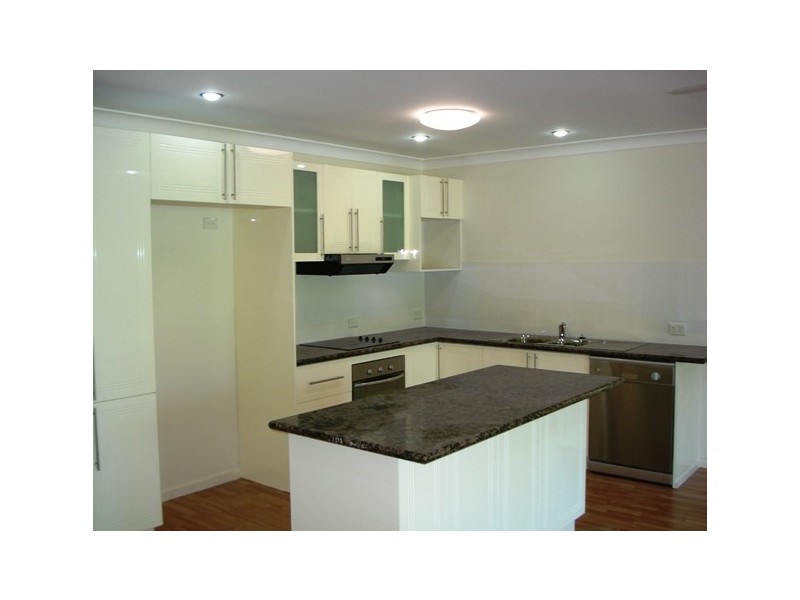 141 High Central Road, Macleay Island QLD 4184