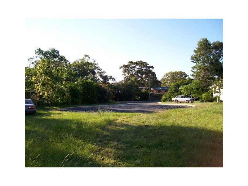 5 Almond Court, Lamb Island QLD 4184