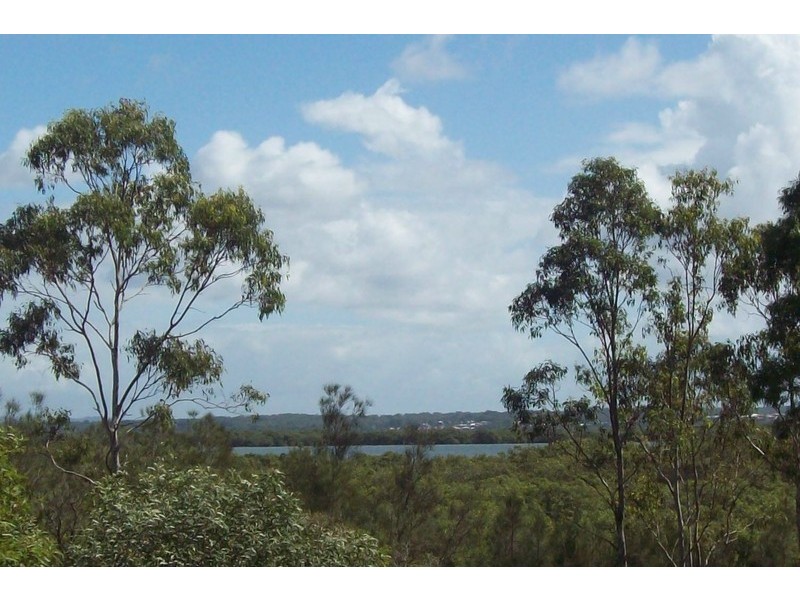 28 Charles Terrace, Macleay Island QLD 4184