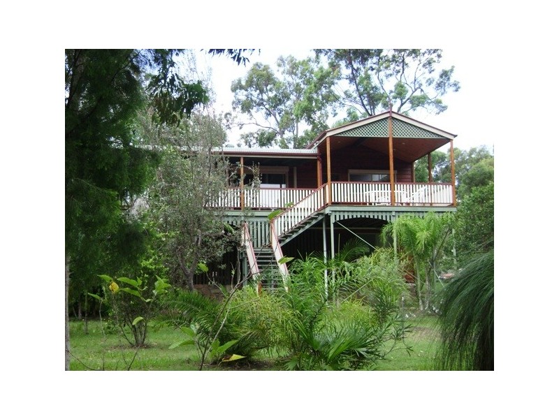 8 Kalara Street, Macleay Island QLD 4184