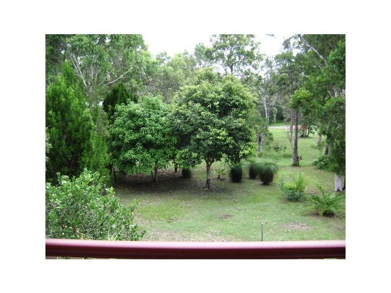 8 Kalara Street, Macleay Island QLD 4184