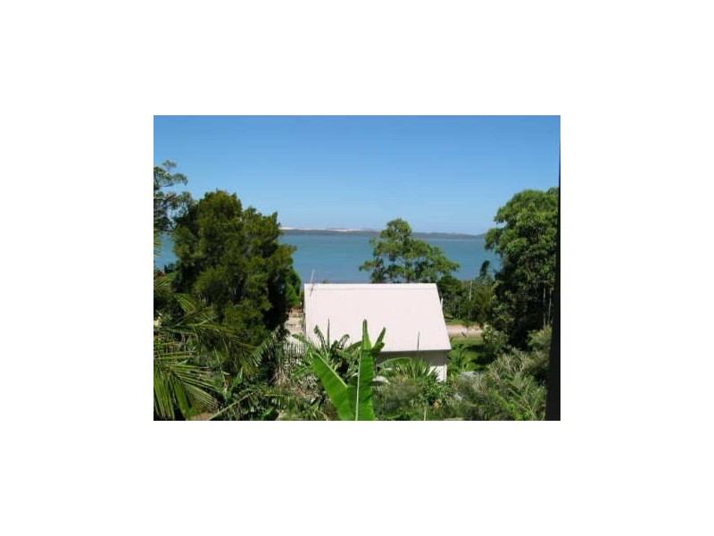 31 Leanne Street, Macleay Island QLD 4184