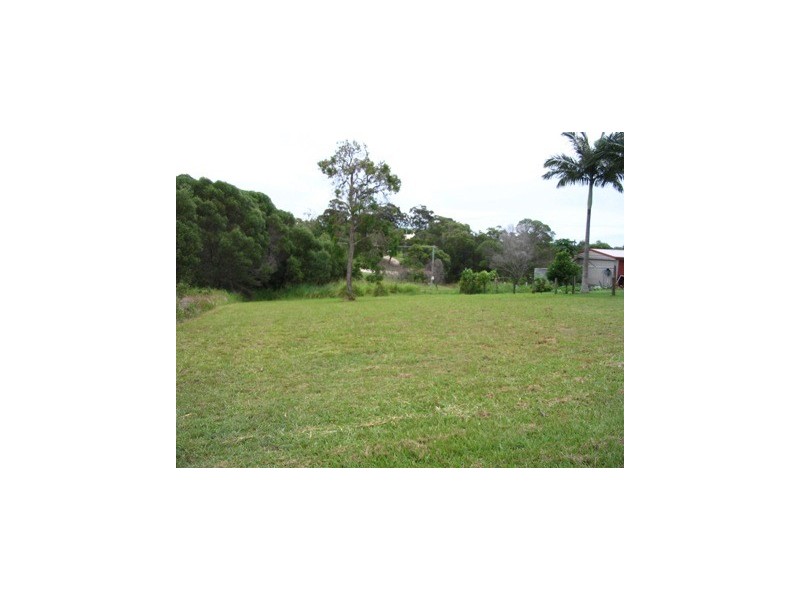33 Florence Street, Macleay Island QLD 4184