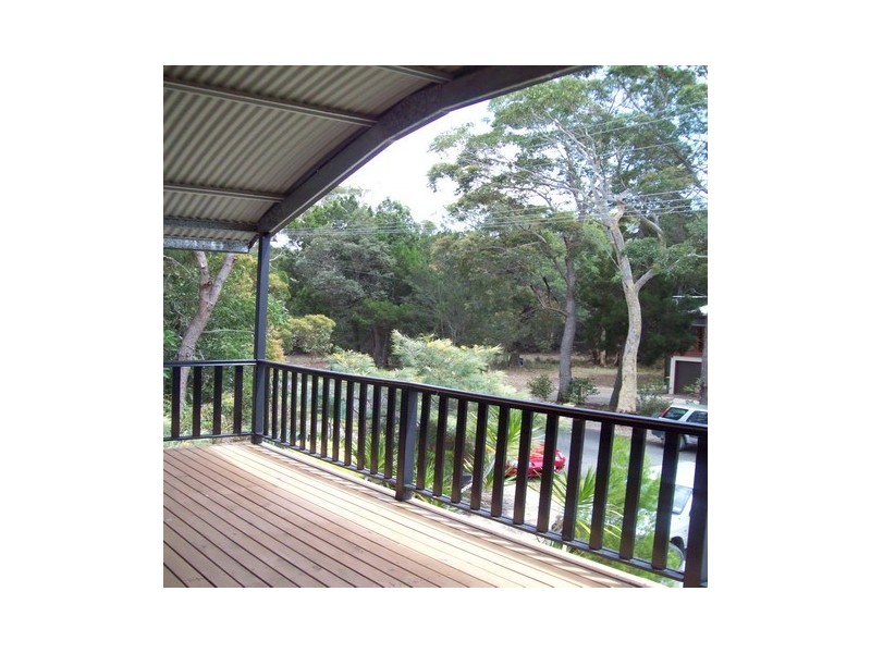 24 Barramundi Street, Macleay Island QLD 4184