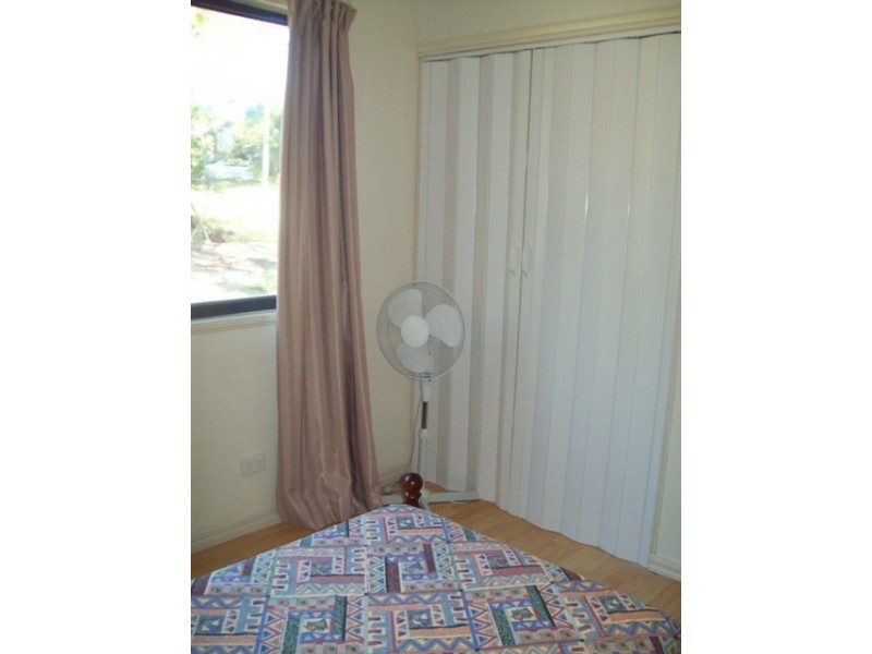 11 Jane Street, Macleay Island QLD 4184