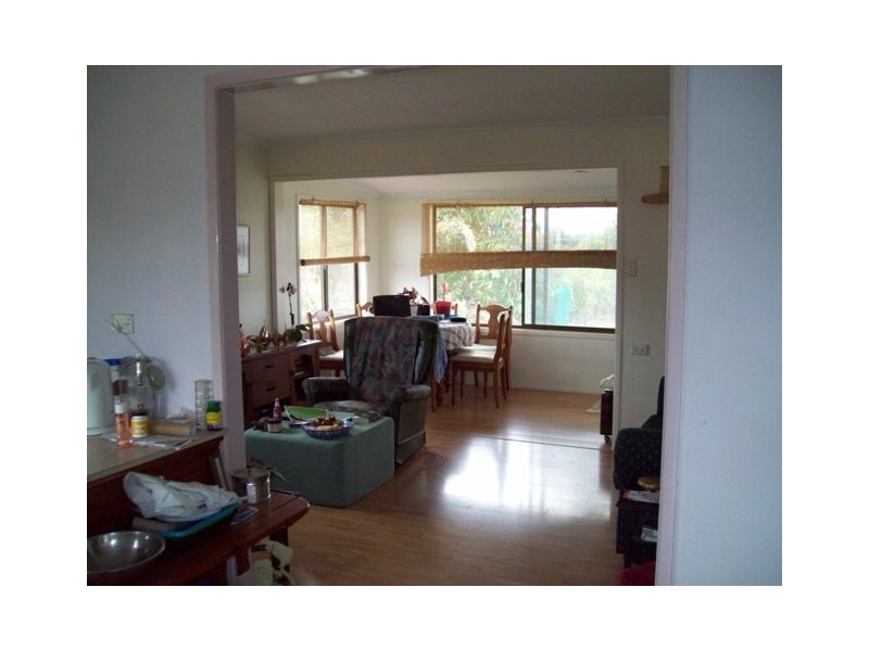 13 Percival, Macleay Island QLD 4184