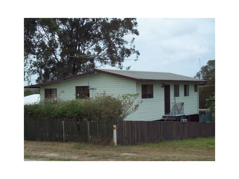 13 Percival, Macleay Island QLD 4184
