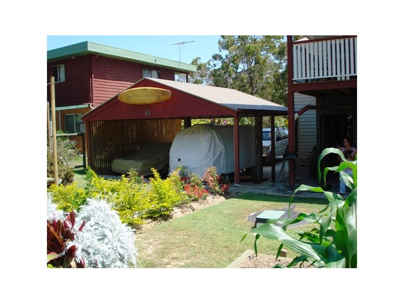 9 Kalara Street, Macleay Island QLD 4184