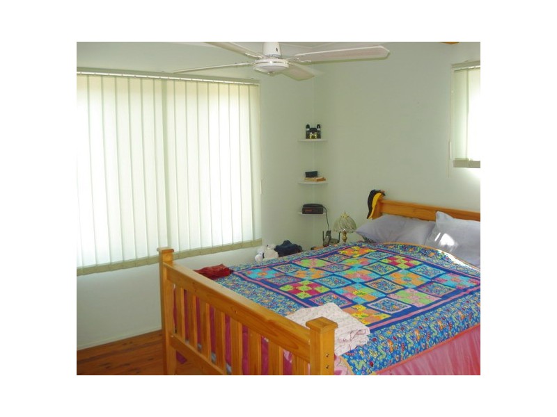 35 Scotts Road, Macleay Island QLD 4184