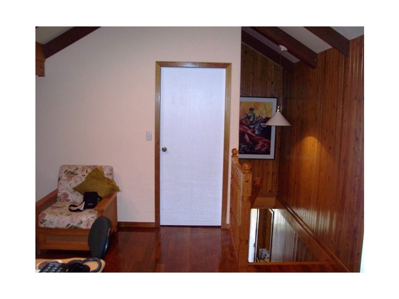 35 Florence Street, Macleay Island QLD 4184