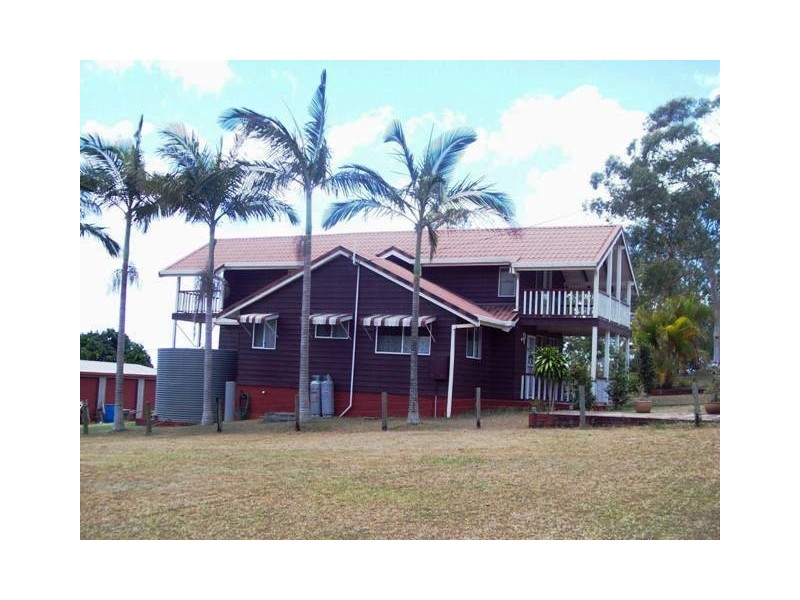 35 Florence Street, Macleay Island QLD 4184