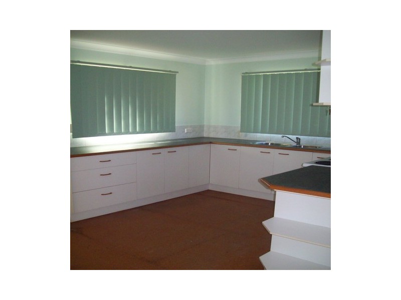 9 Deviot Street, Macleay Island QLD 4184