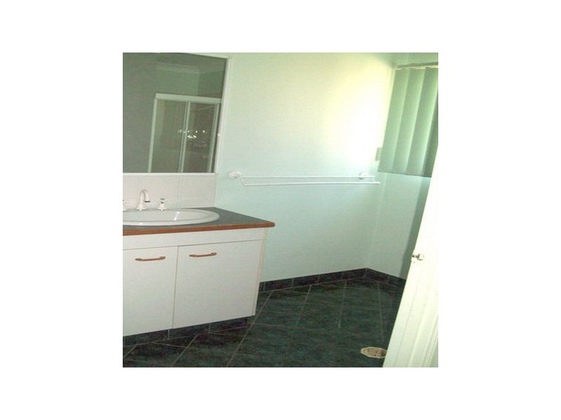 9 Deviot Street, Macleay Island QLD 4184