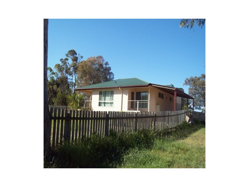 9 Deviot Street, Macleay Island QLD 4184