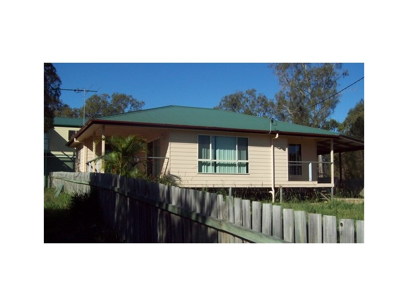 9 Deviot Street, Macleay Island QLD 4184