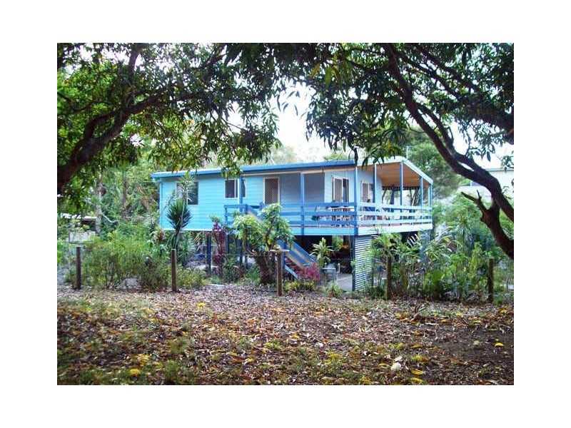 2 Quail Place, Macleay Island QLD 4184