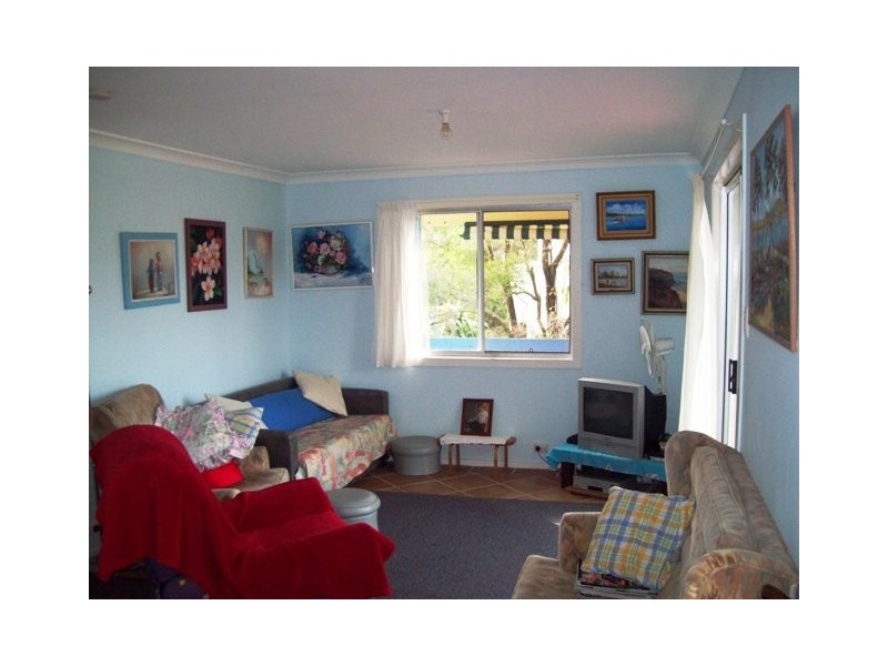 2 Quail Place, Macleay Island QLD 4184