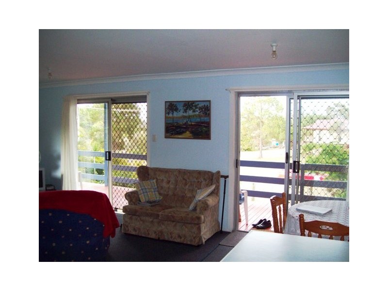 2 Quail Place, Macleay Island QLD 4184