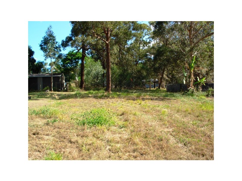 14 Noogie Street, Macleay Island QLD 4184