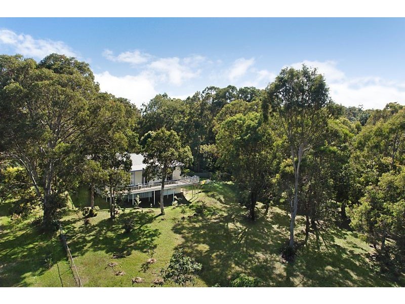 12-20  Pine Avenue, Lamb Island QLD 4184