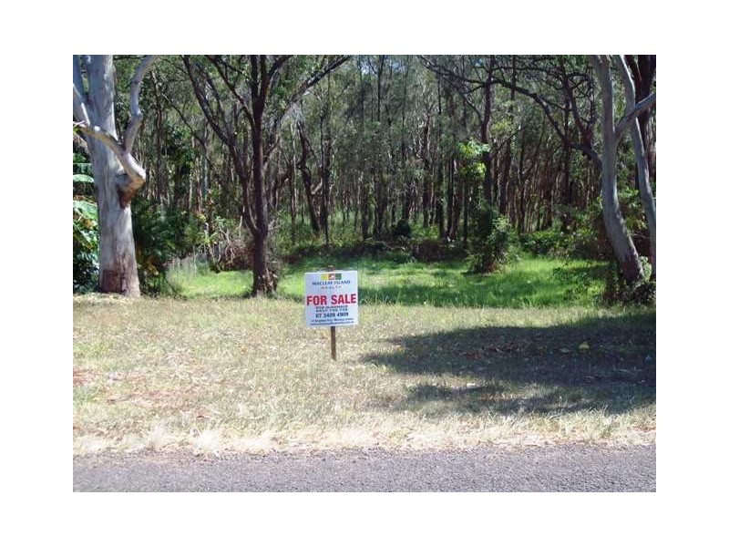 83 Western Road, Macleay Island QLD 4184