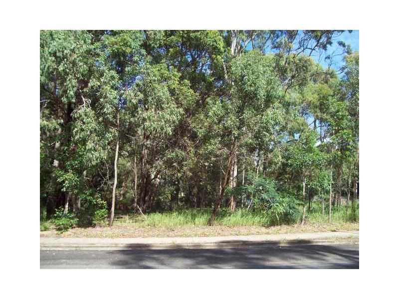 89 High Central Road, Macleay Island QLD 4184