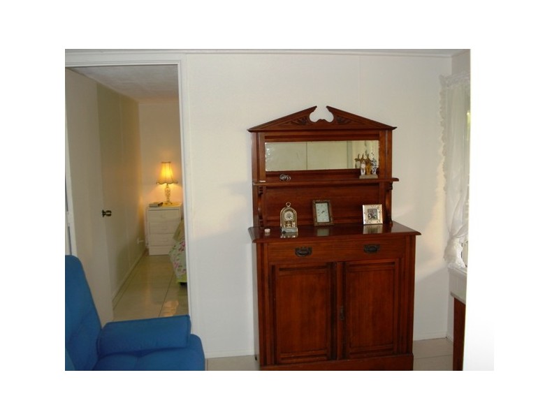 8 Mawarra Street, Macleay Island QLD 4184