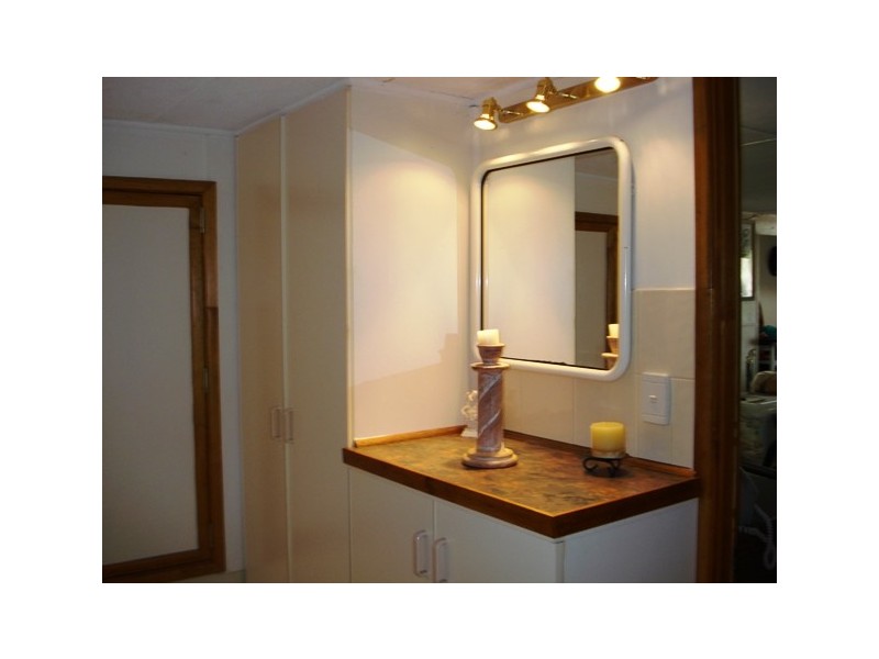 8 Mawarra Street, Macleay Island QLD 4184