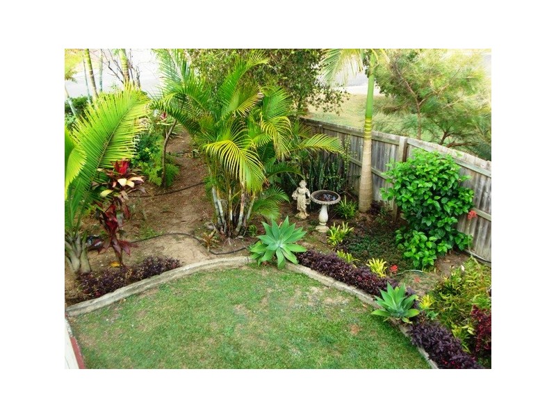 8 Mawarra Street, Macleay Island QLD 4184