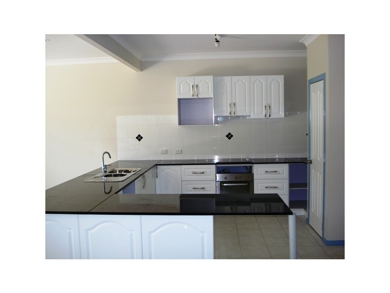 9 Citron Street, Macleay Island QLD 4184