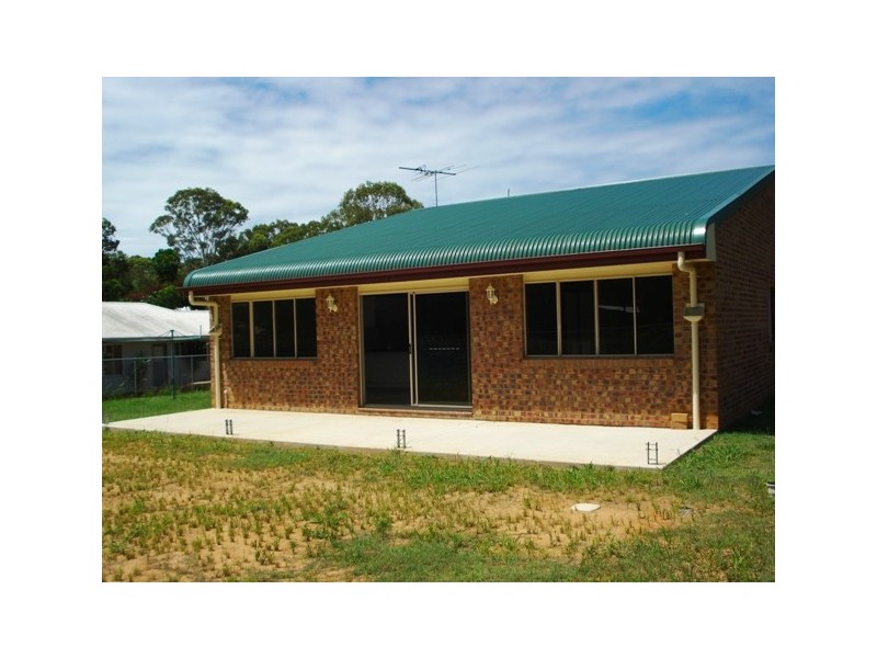 9 Citron Street, Macleay Island QLD 4184