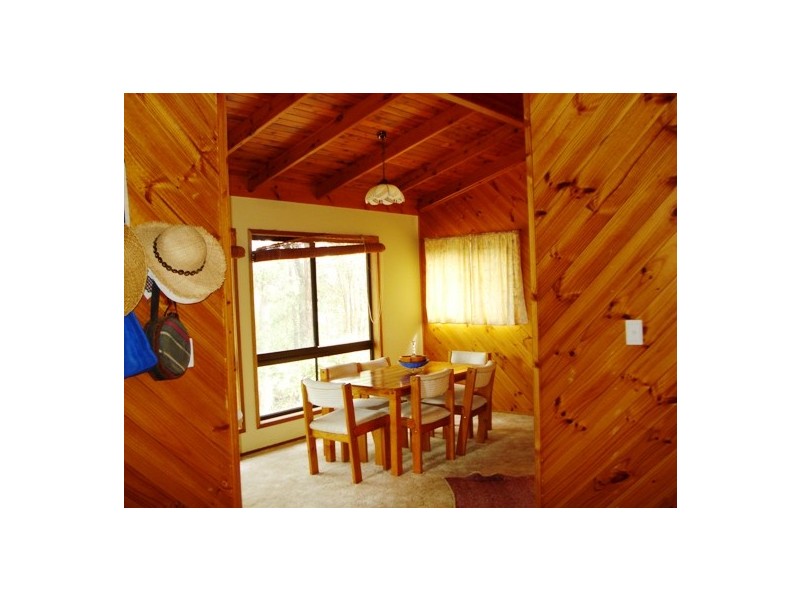 65 Pier Haven, Lamb Island QLD 4184