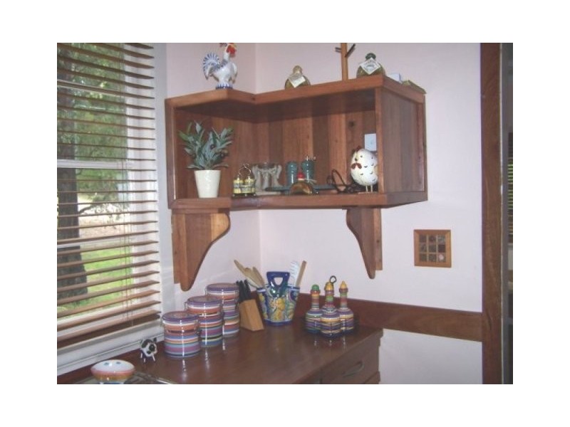 15 Orana St, Macleay Island QLD 4184