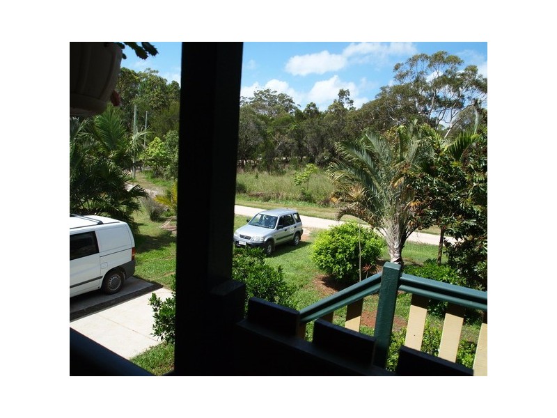 18 Granadilla St, Macleay Island QLD 4184