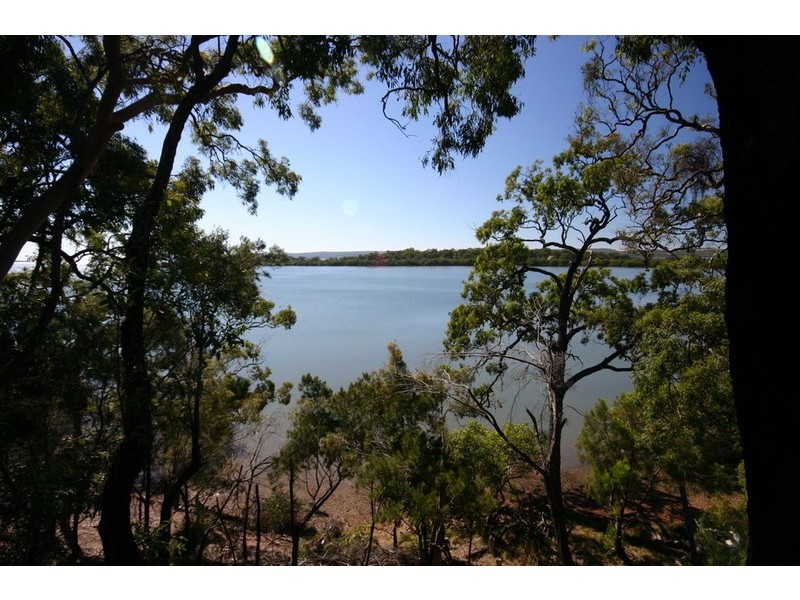 70 Timothy Street, Macleay Island QLD 4184