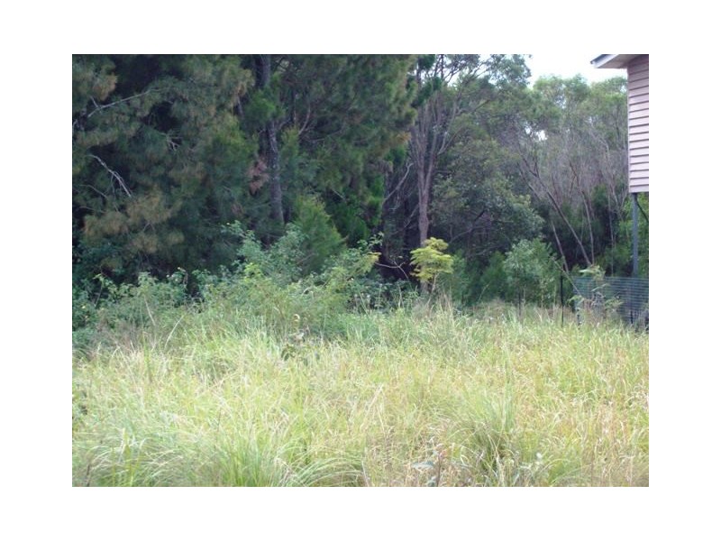 39 Eastbourne Terrace, Macleay Island QLD 4184